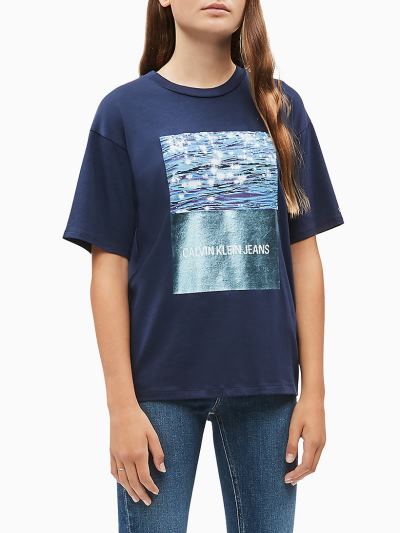 Calvin Klein Ruhák HU708891 | Calvin Klein Oversized Photo Print Lány Póló Sötétkék